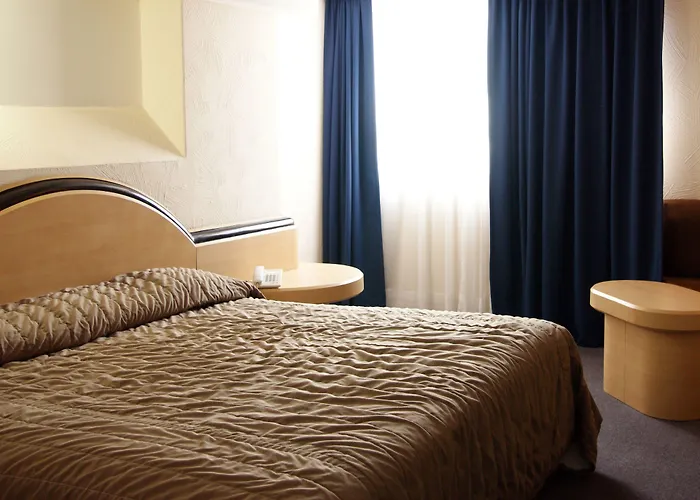 Porto Novo Hotel & Suites